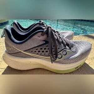 Saucony Ride 17 [S10924-110] Running Iris Navy Running Shoes Women Size 8 Clean